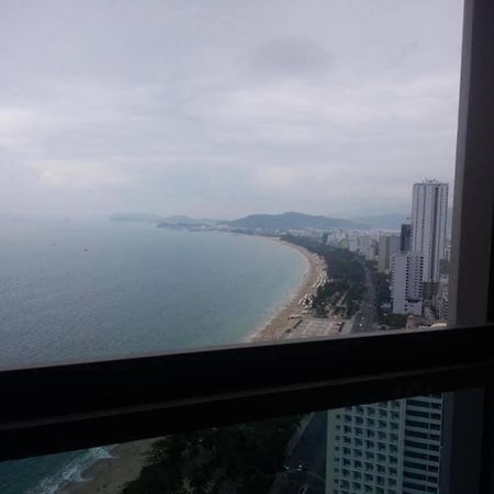 La Mer Hotel Nha Trang Exteriör bild